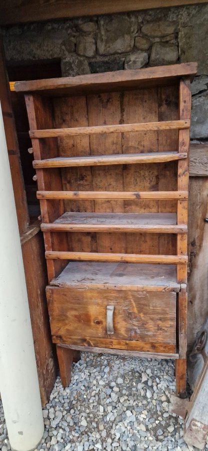 Meuble d'alpage en mlze 1 porte coulissante